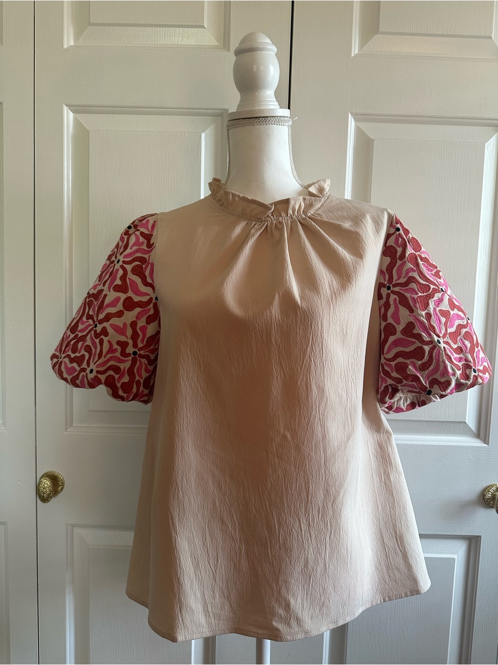 entro Beige Blouse with Pink Patterned Puff Sleeves